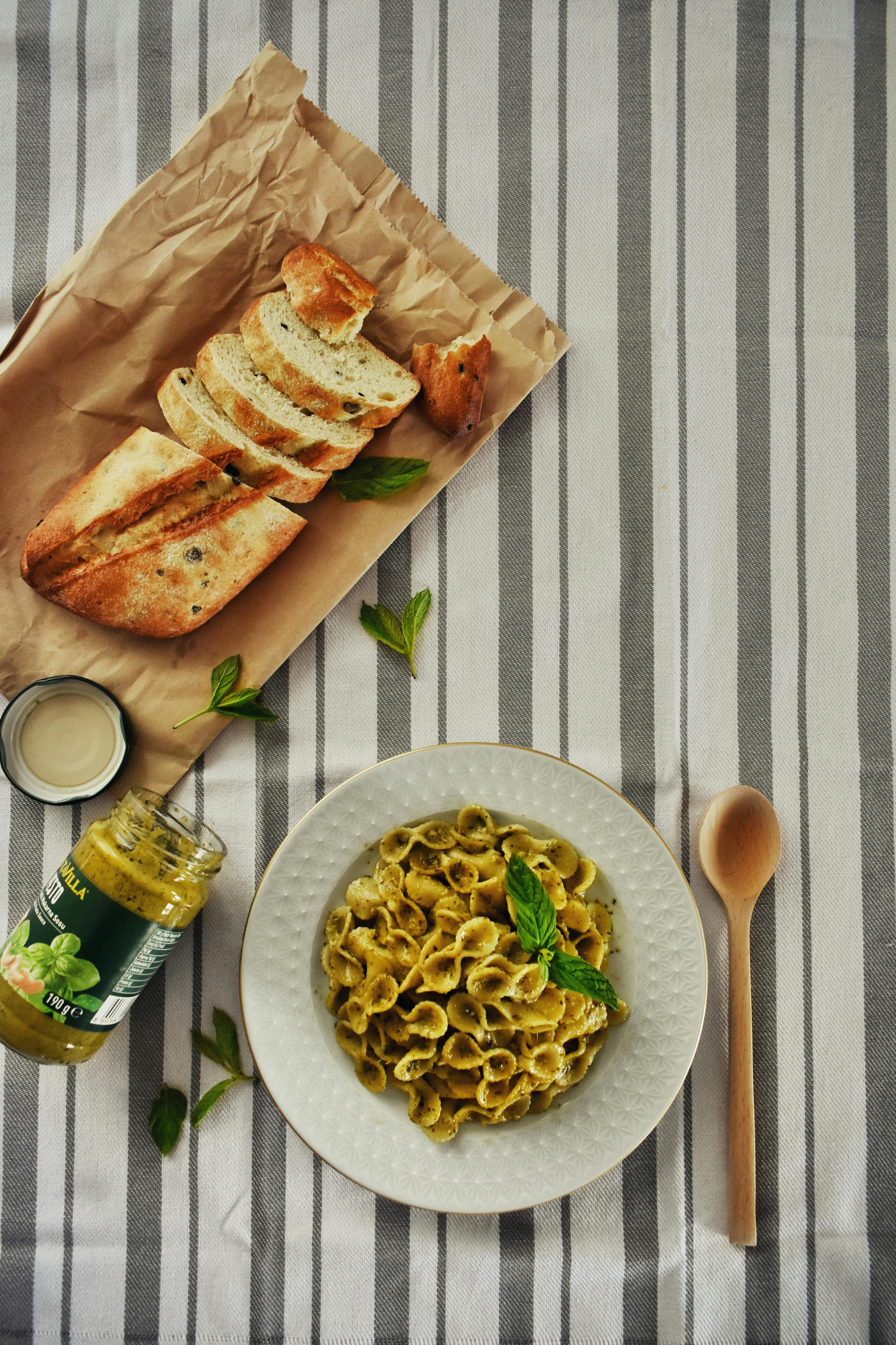 Creamy Garlic Veggie Pasta Recipe: A Comforting Delight